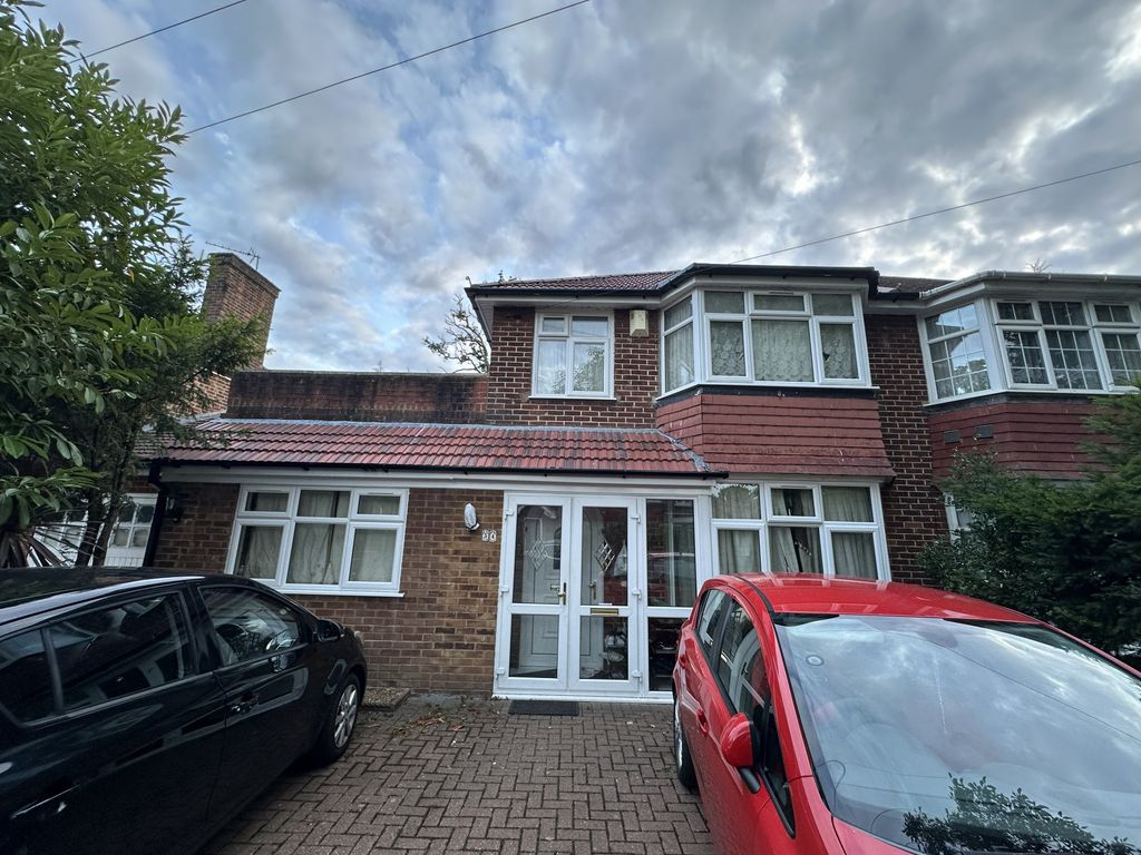 Property photo 1 of 5