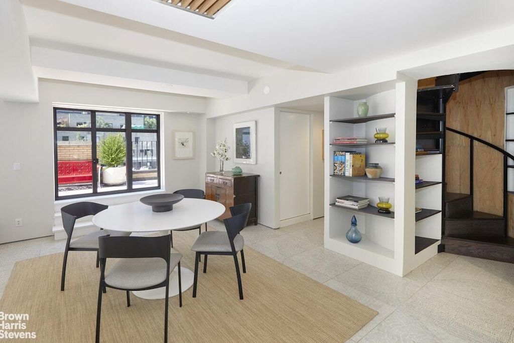 Property photo 3 of 14 <Alttext/>