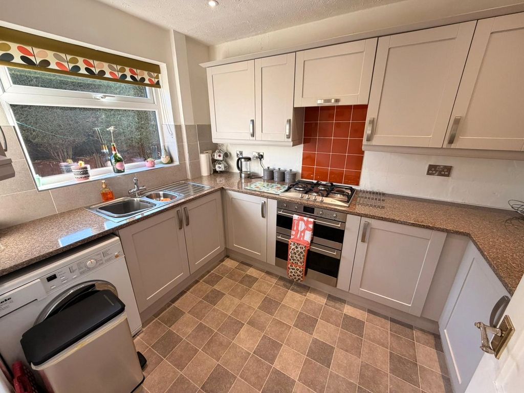 Property photo 3 of 17 Picture No. 05