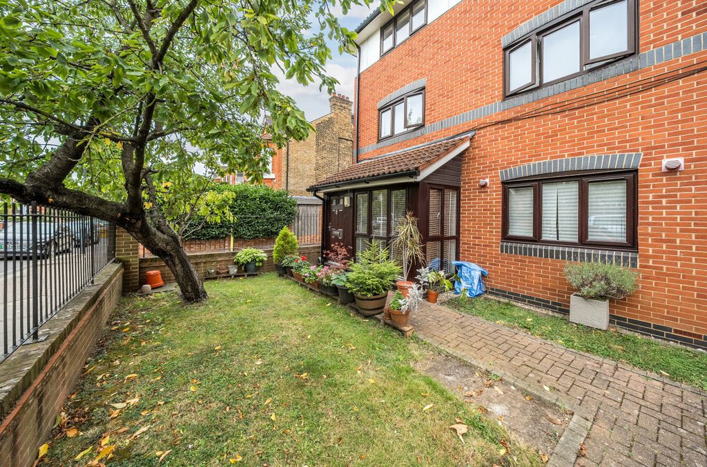 Property photo 2 of 8 1178308 (8).Jpg