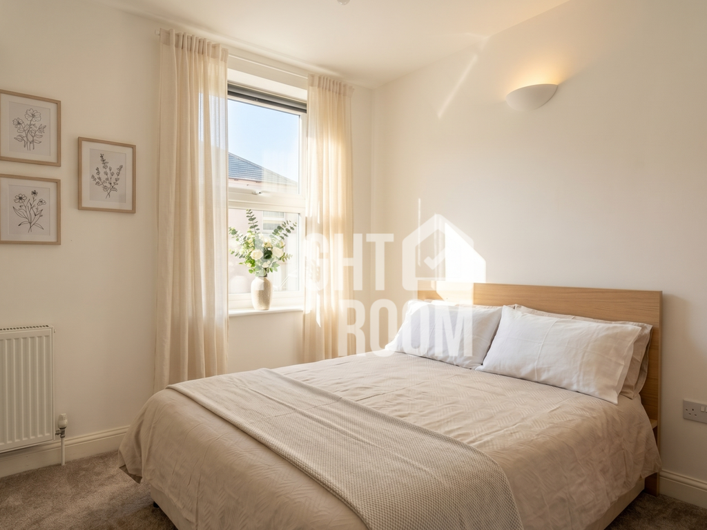 Additional image 7 of 5 bed flat to rent5 Bed Flat, Albert Road, Southsea PO5