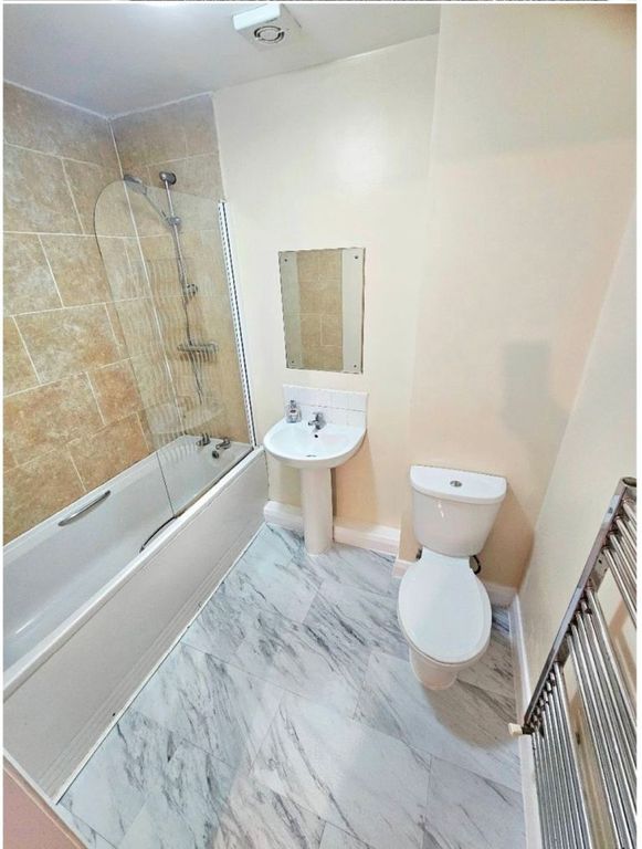 Property photo 2 of 3