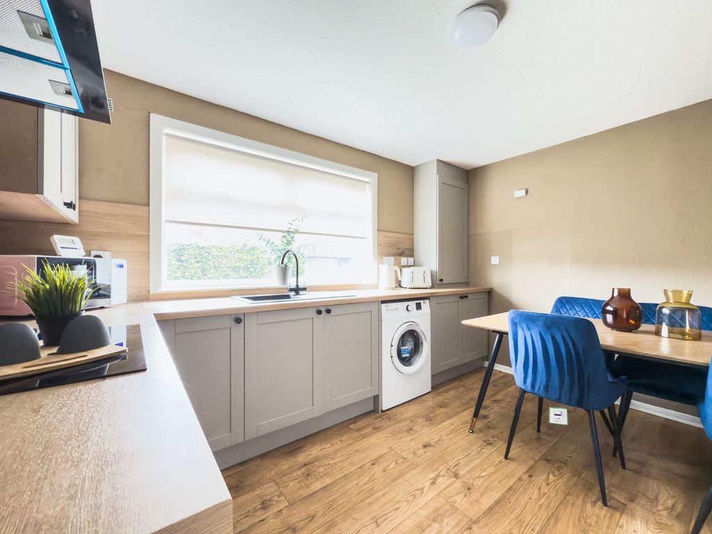Property photo 3 of 14 4362883