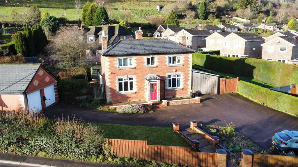 Property photo 1 of 29