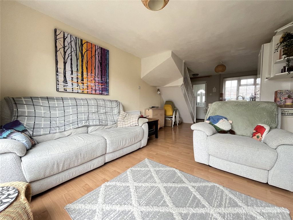 Property photo 3 of 11 Picture No. 14