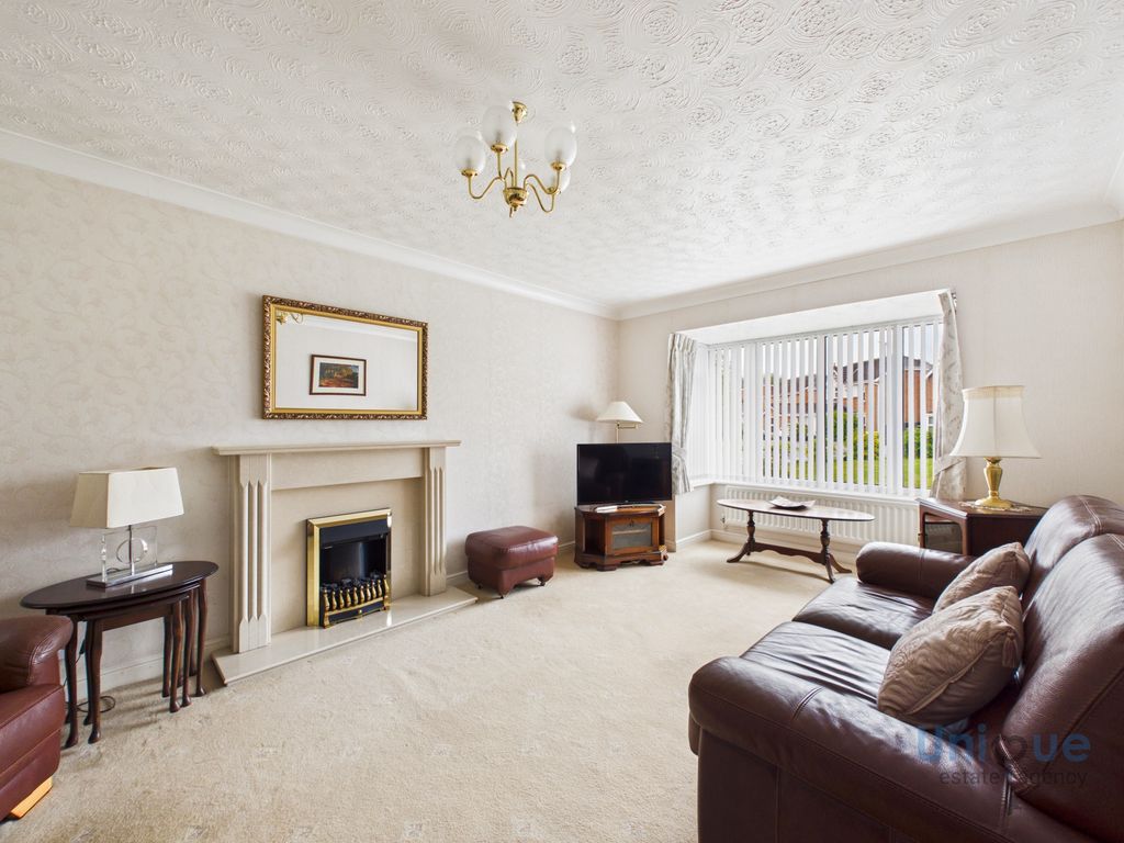 Property photo 3 of 39
