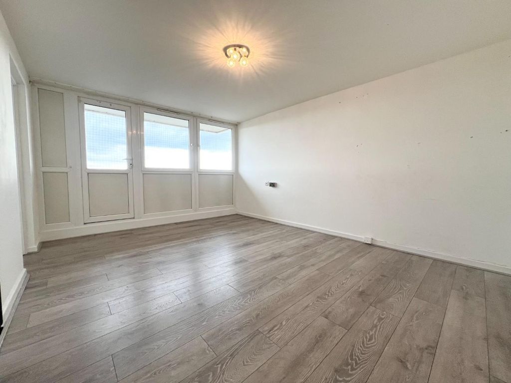 Property photo 2 of 13 Img_3677.Jpg