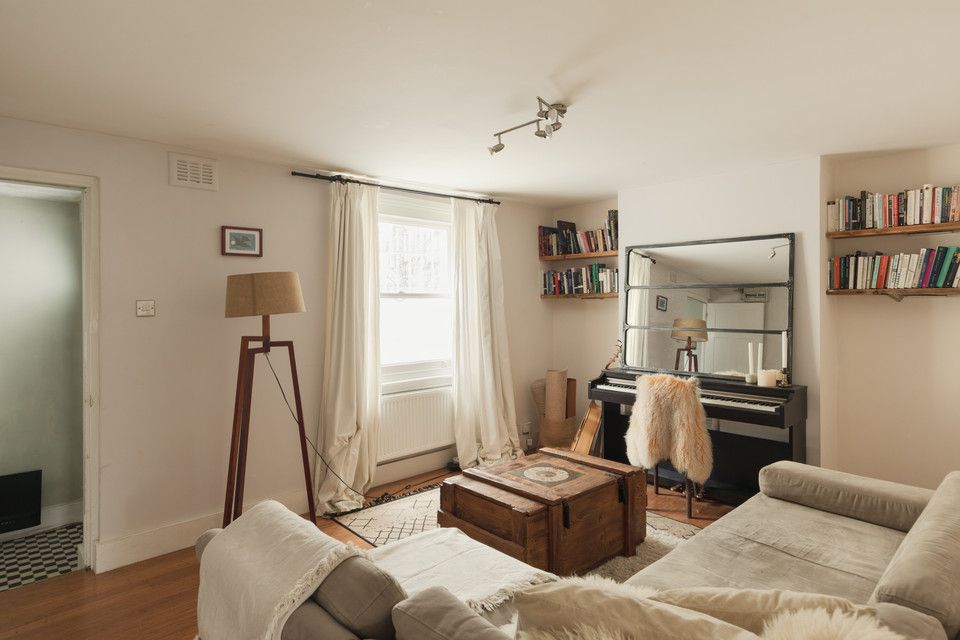 Property photo 2 of 22