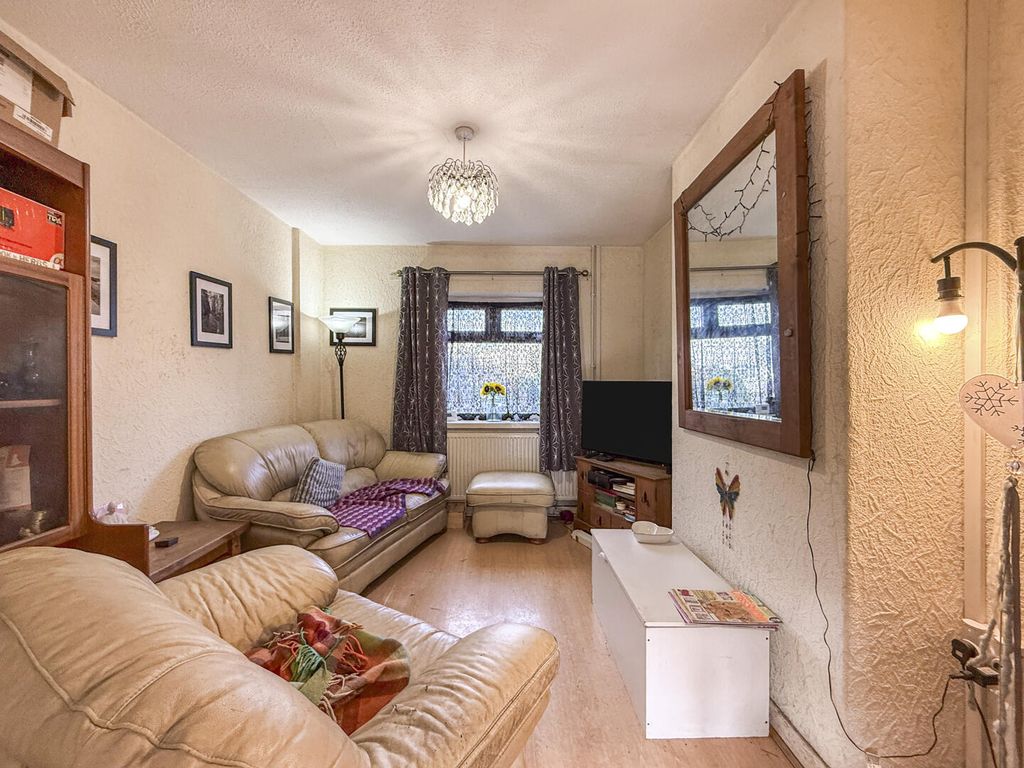 Property photo 3 of 12 Living Room