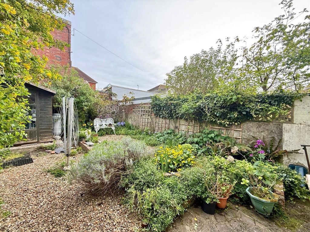 Property photo 3 of 12 Picture No. 12