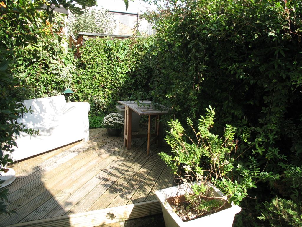 Property photo 3 of 3