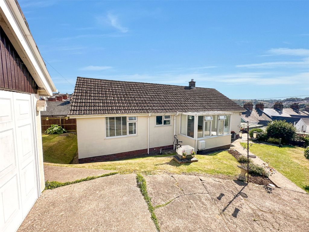 Property photo 1 of 16 Picture No. 05
