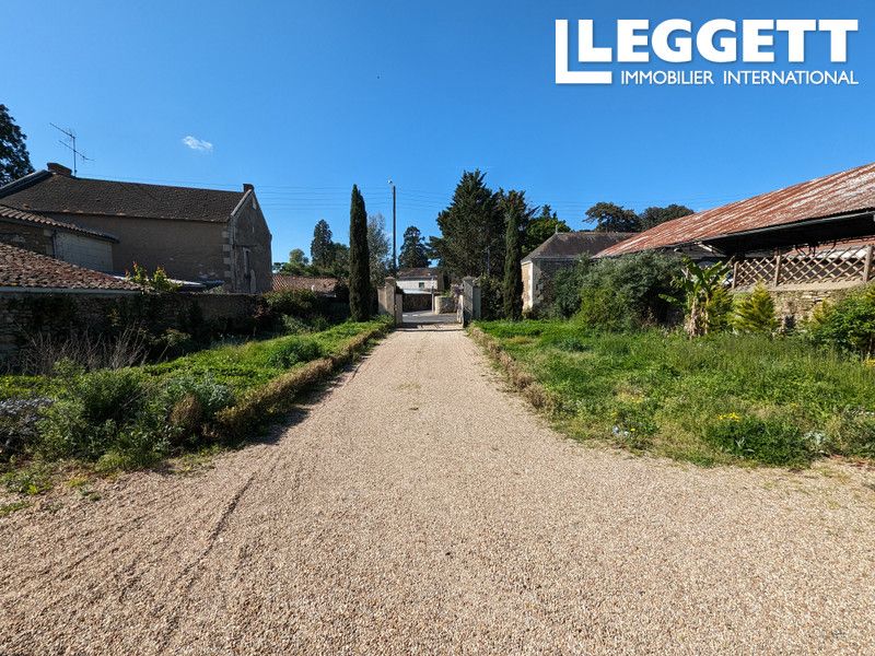 Property photo 3 of 10