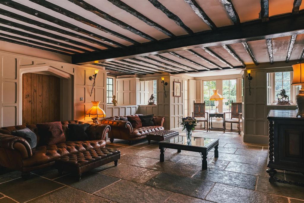 Property photo 2 of 69 Drawing Room