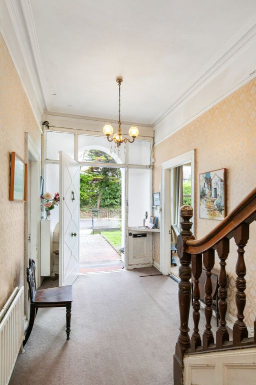 Property photo 3 of 25 Picture No. 05