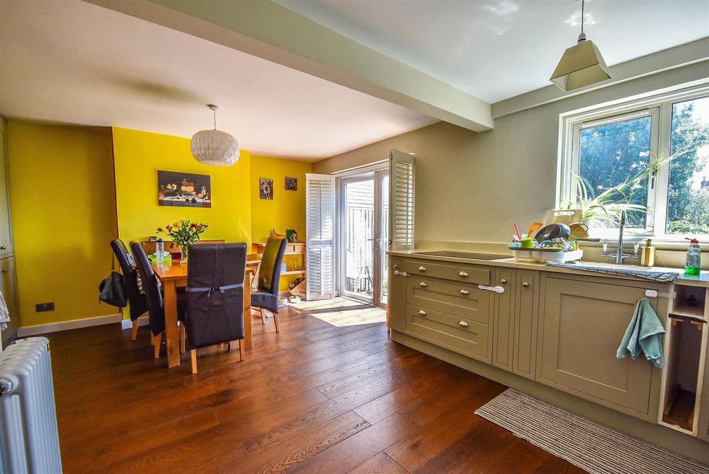 Property photo 3 of 19 Cp4_8613-2.Jpg