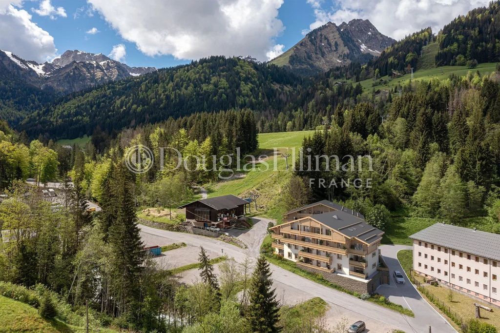 Property photo 3 of 4