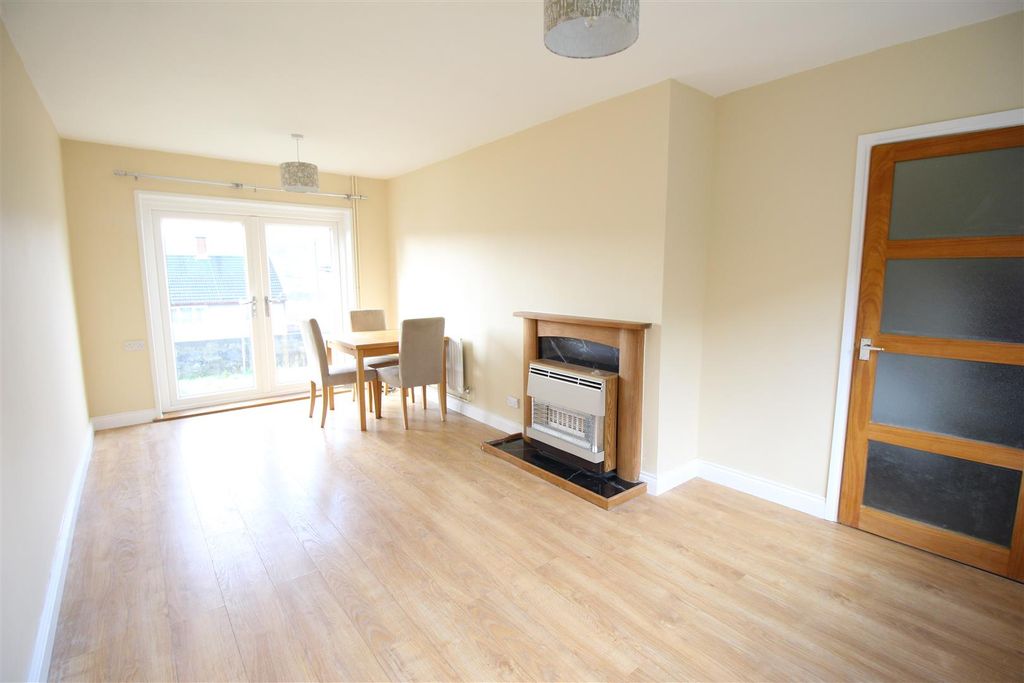 Property photo 2 of 13 Img_4203.Jpg