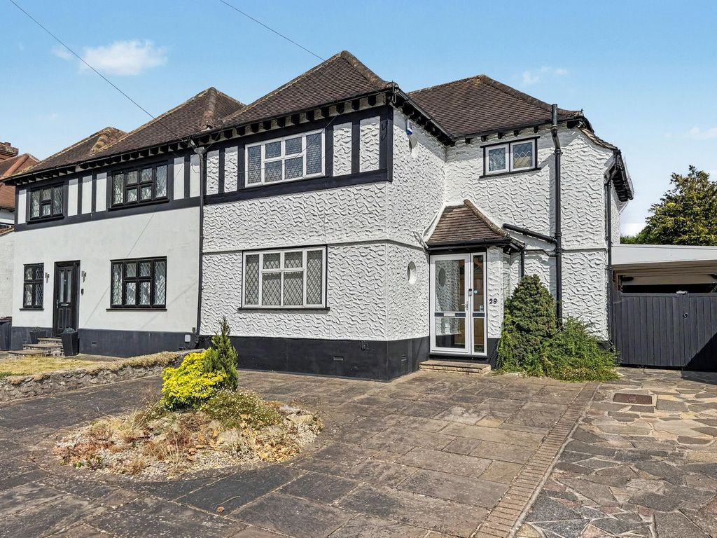Property photo 1 of 18
