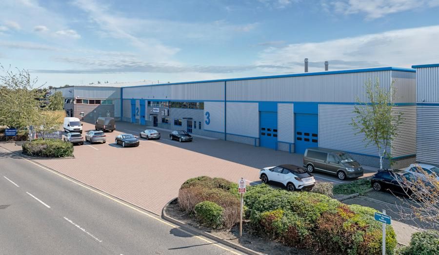 Property photo 1 of 9 External