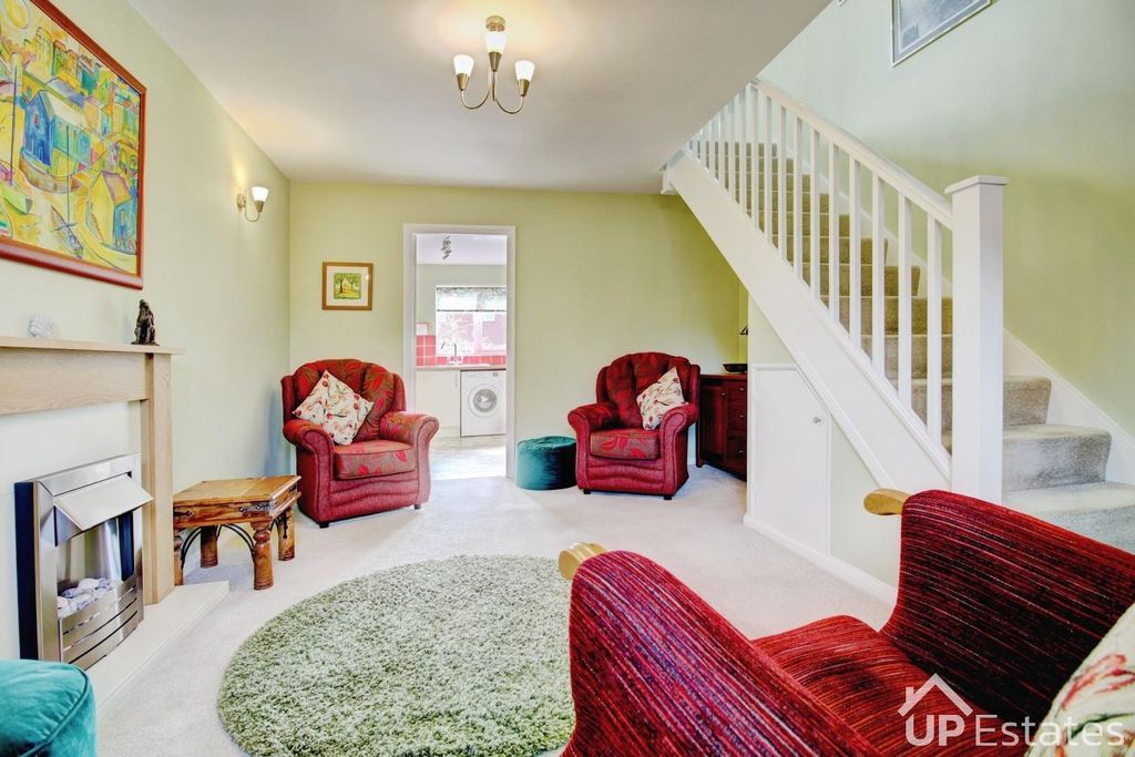 Property photo 3 of 25