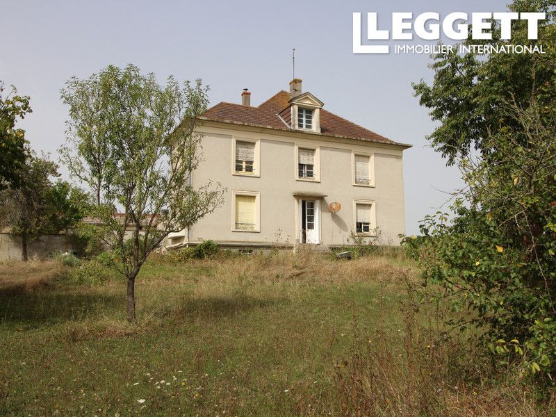 Property photo 1 of 10