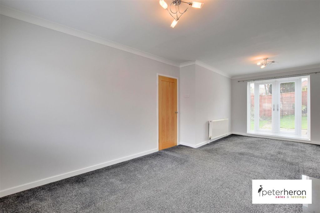 Property photo 3 of 13 Open Plan Lounge And Dining Room