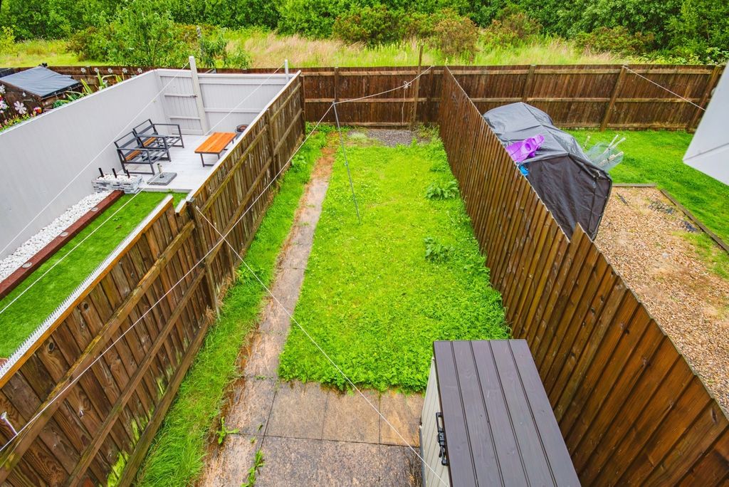 Property photo 2 of 13 Photo