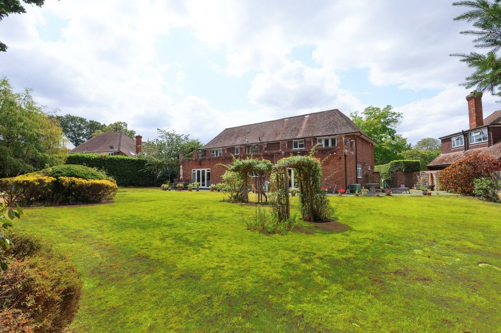 Property photo 3 of 20 Picture No. 23