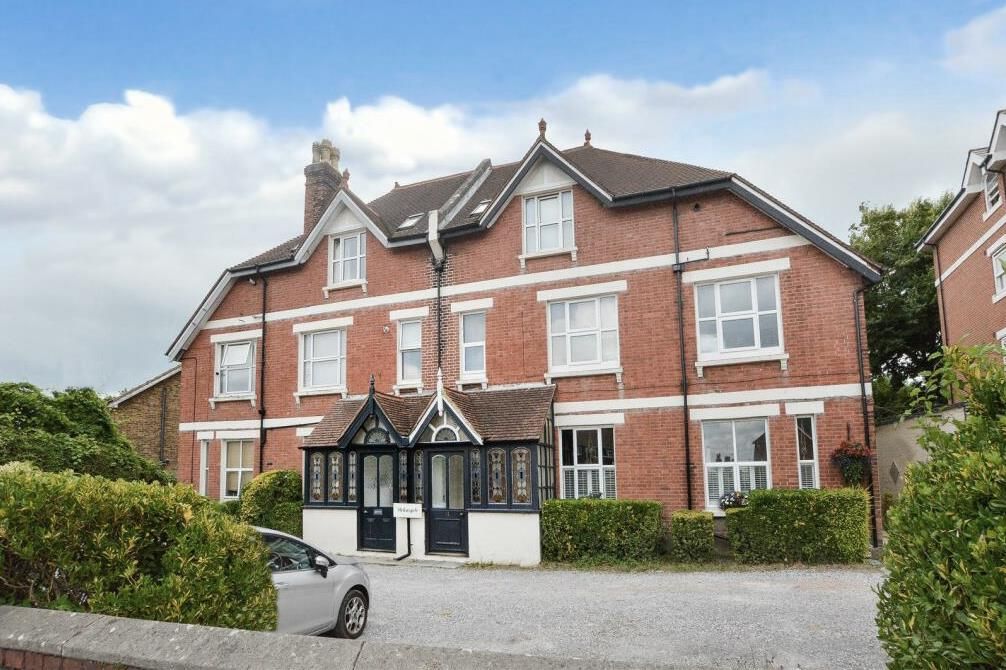 Property photo 1 of 8 Helensgate.Jpg