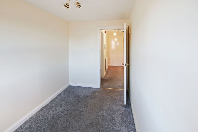 Property photo 2 of 22 Photo 30