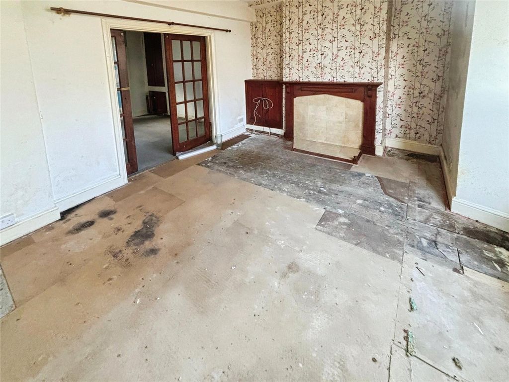 Property photo 2 of 15 Picture No. 19