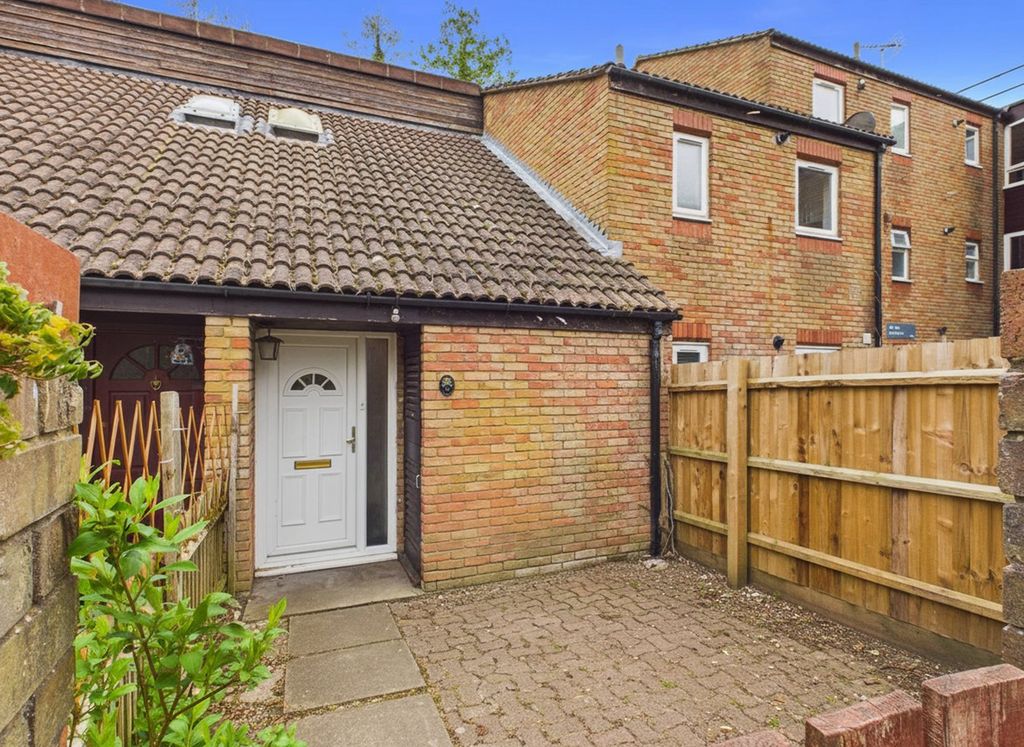 Property photo 1 of 15 Front View