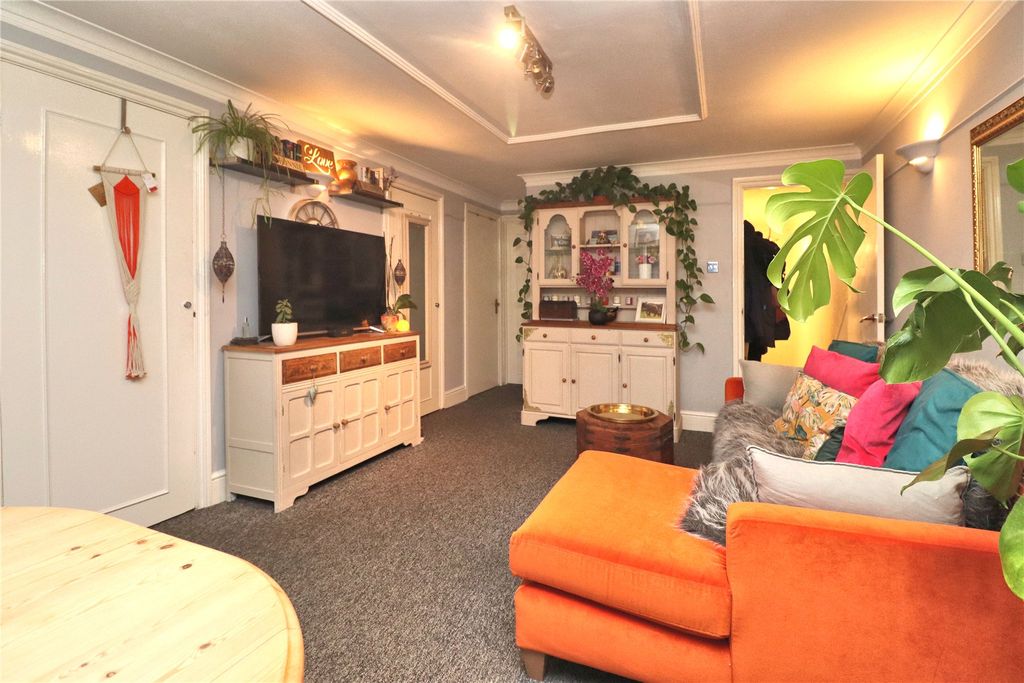 Additional image 8 of 1 bed maisonette for saleBarrack Path, Woking, Surrey GU21