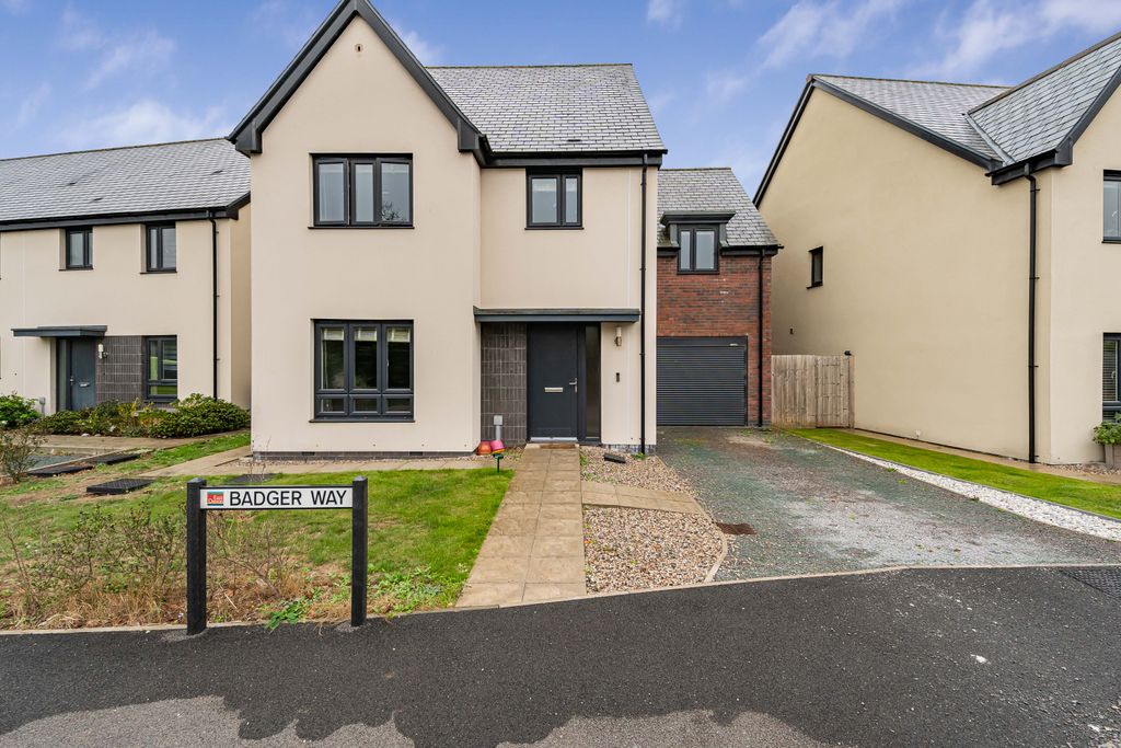 Property photo 1 of 14 53_94342