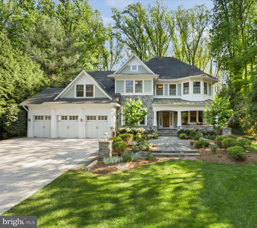 Property photo 1 of 25