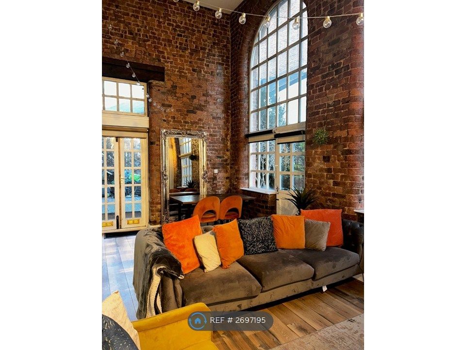 Property photo 1 of 21