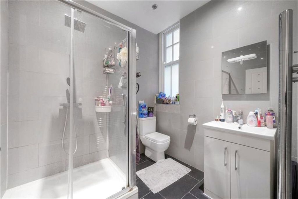 Property photo 3 of 13 Picture No. 06