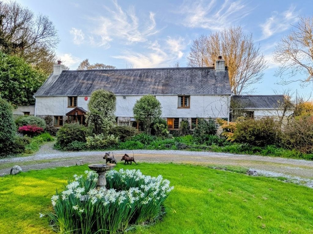 Property photo 1 of 19