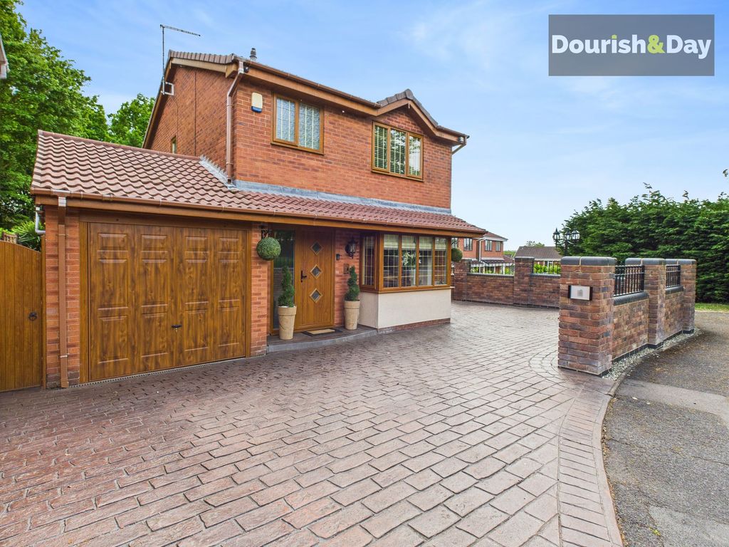 Property photo 1 of 28