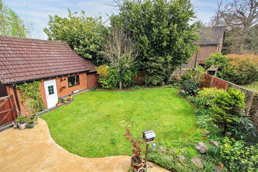 Property photo 2 of 27 Elevated Garden View