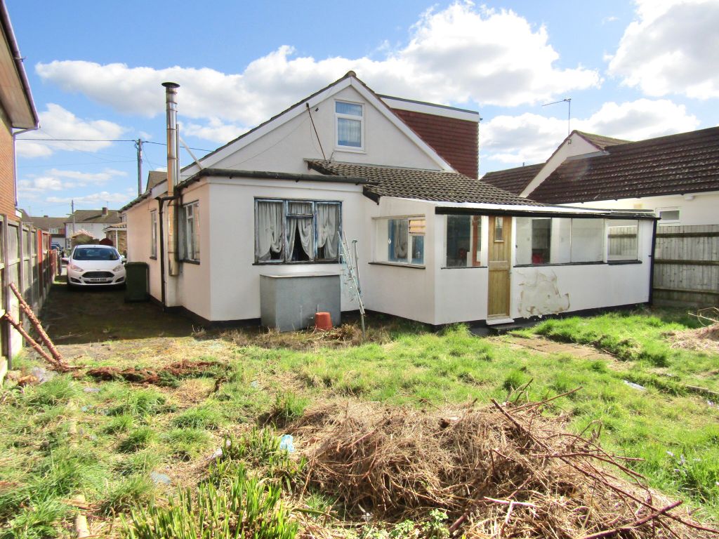 Property photo 2 of 11
