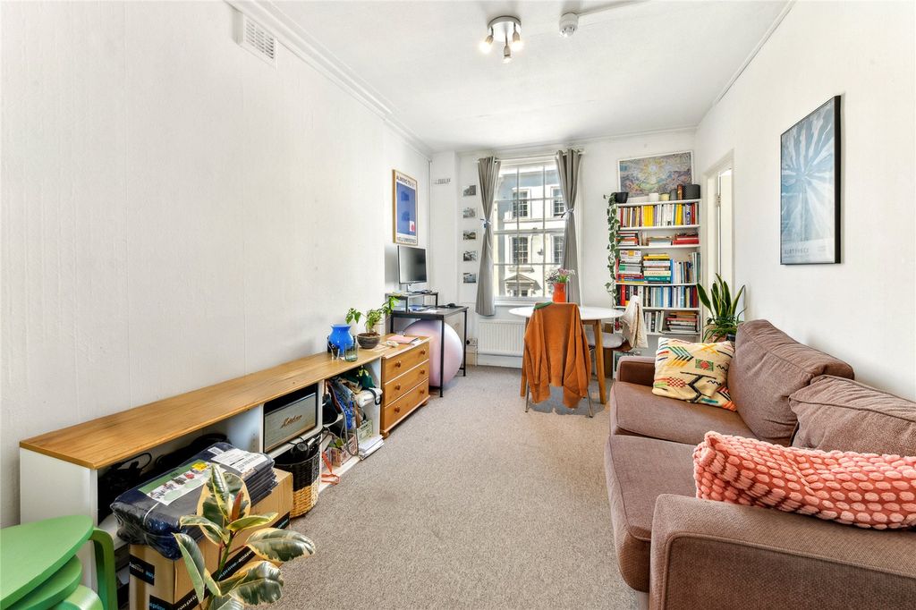 Property photo 2 of 8 Reception Room