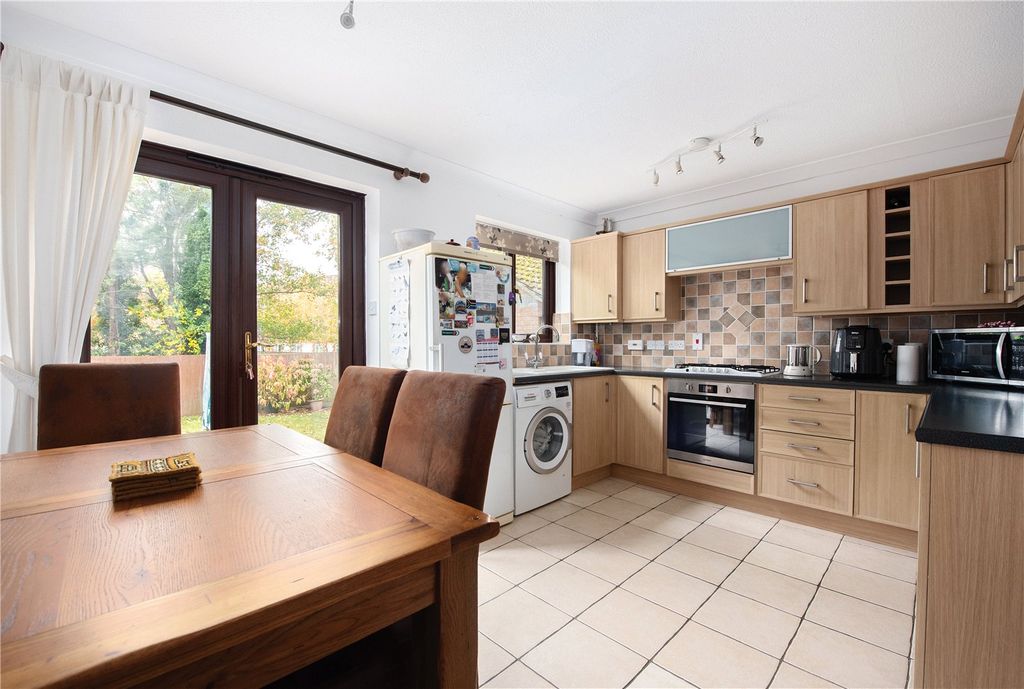 Property photo 2 of 10 Picture No. 09