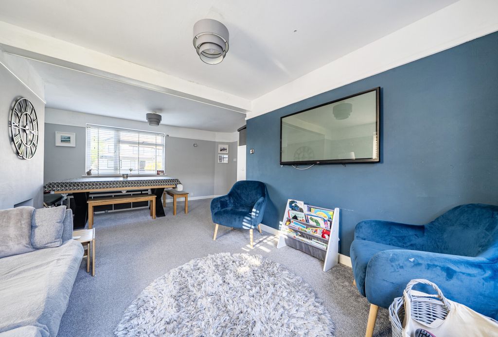 Property photo 2 of 10 1450533-6-69Eba86...