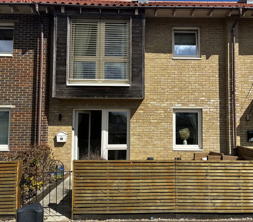 Property photo 1 of 10