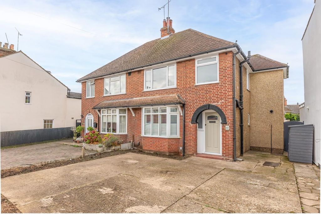 Property photo 1 of 22