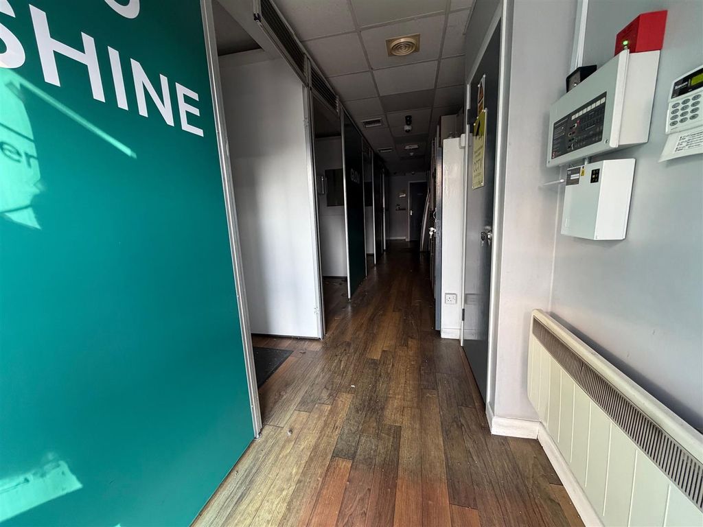 Property photo 2 of 8 1.Jpg