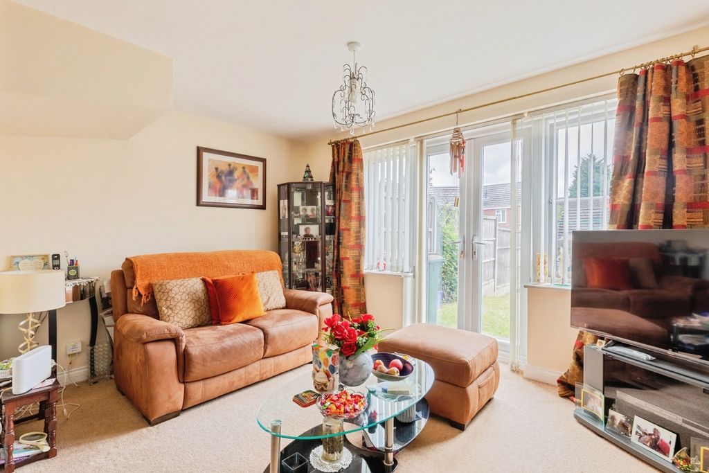 Property photo 2 of 19 Pbox-Img.Jpg