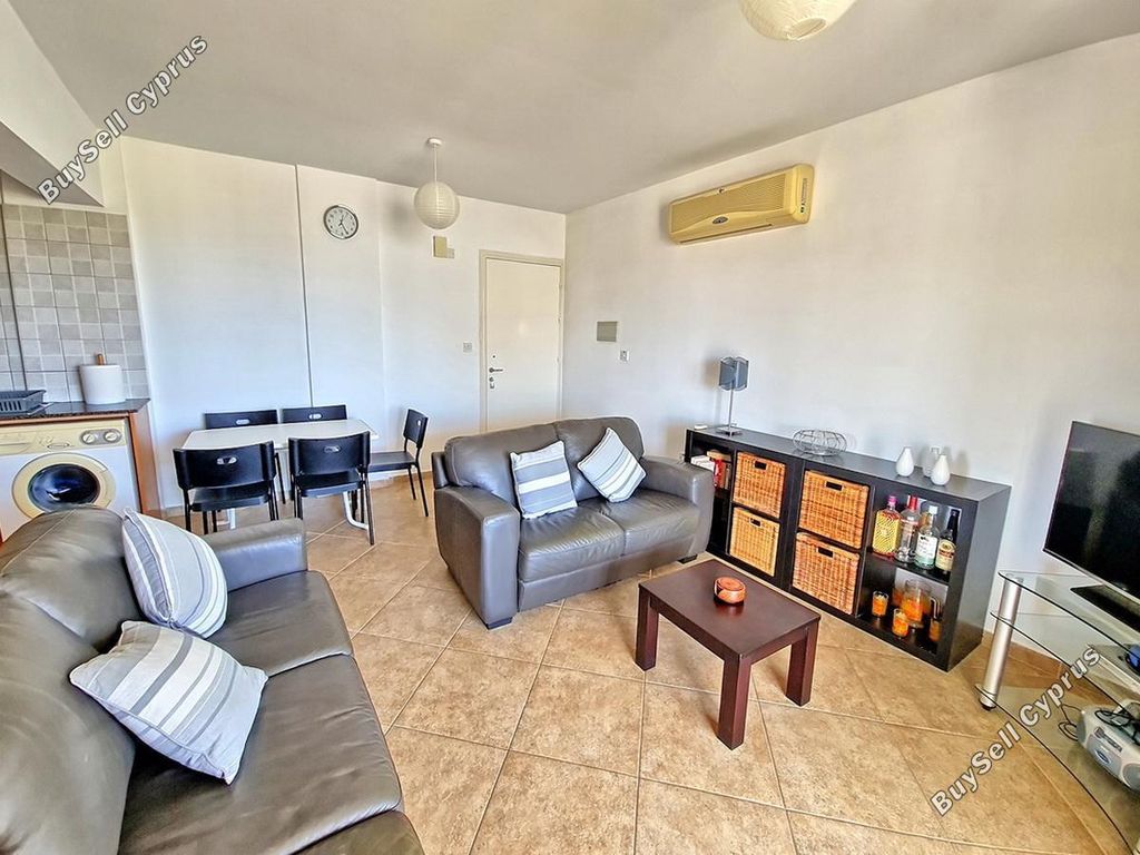Property photo 2 of 22